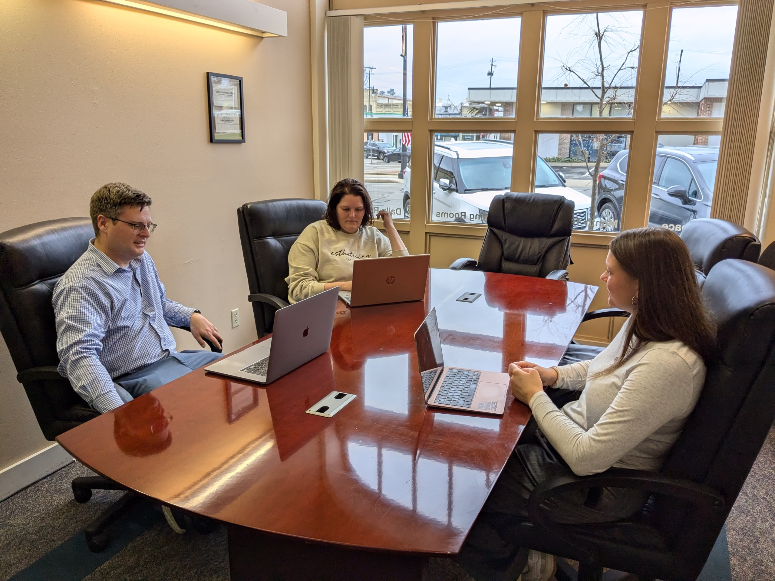 focus-coworking-meeting-room-1